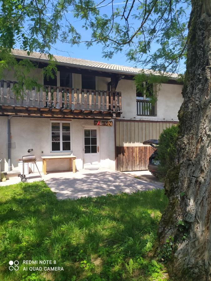 Le Saloon Hotel Chazey-sur-Ain Екстериор снимка