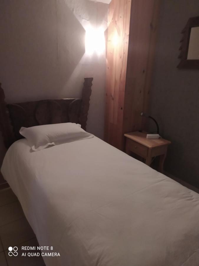 Le Saloon Hotel Chazey-sur-Ain Екстериор снимка